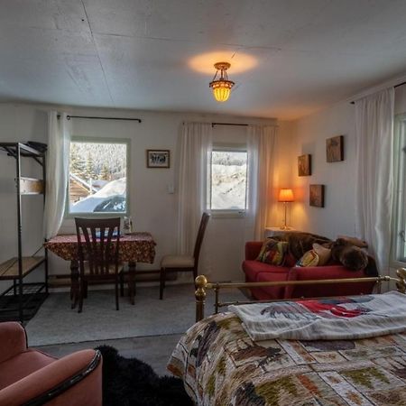 Meadow Suites In Wells Barkerville Екстер'єр фото
